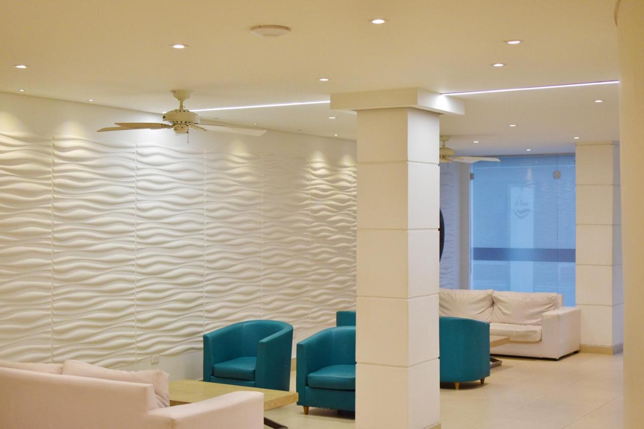 Hotel La Riviera 산타마르타 외부 사진