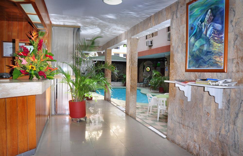 Hotel La Riviera 산타마르타 외부 사진