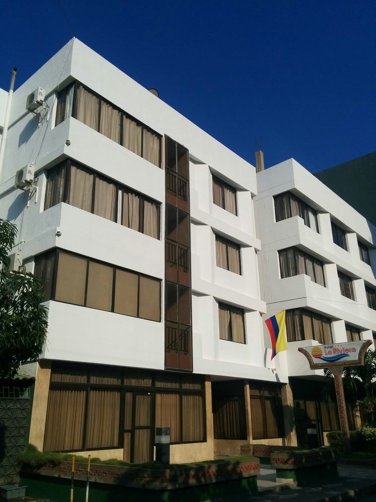 Hotel La Riviera 산타마르타 외부 사진